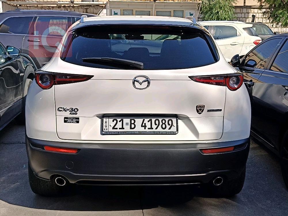 مازدا CX-30